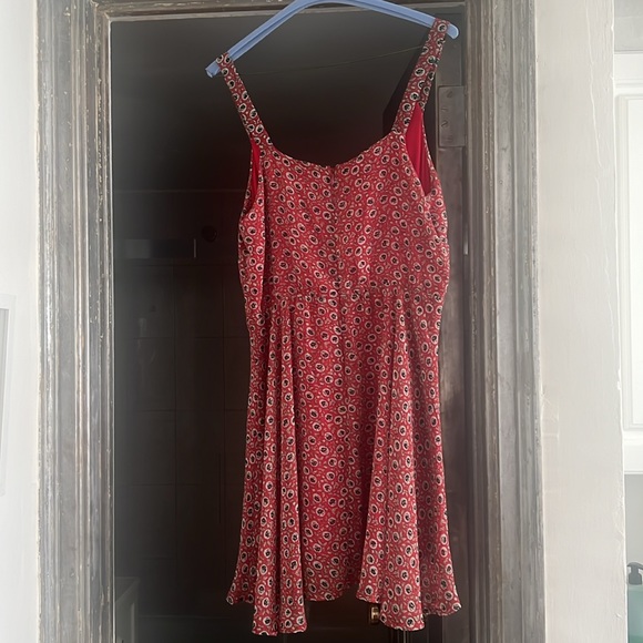 Urban Outfitters sun dress - Picture 2 of 2